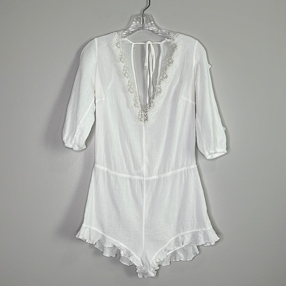 VICTORIA'S SECRET Boho Beach Pool Cover Up One Piece White Romper size Medium - Picture 2 of 13